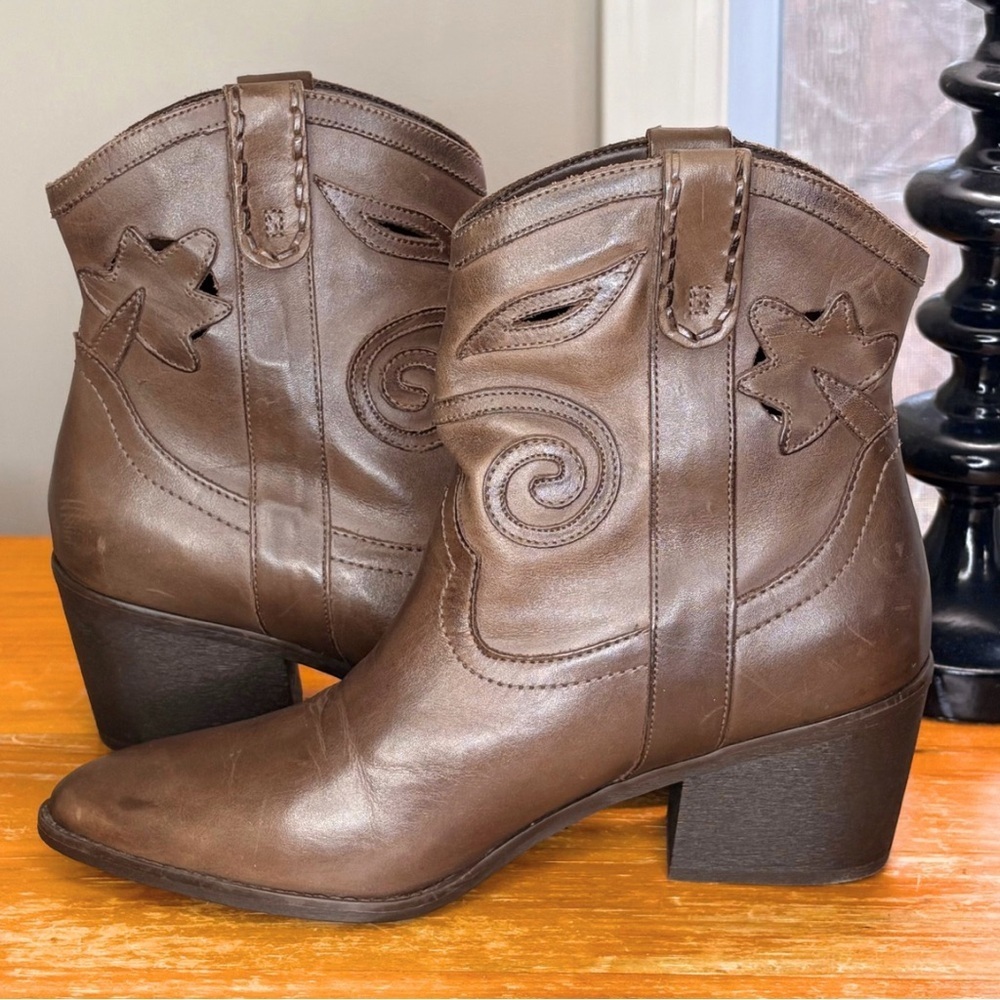 Carlos Santana Austin Leather Western Ankle Boot - Picture 6 of 13
